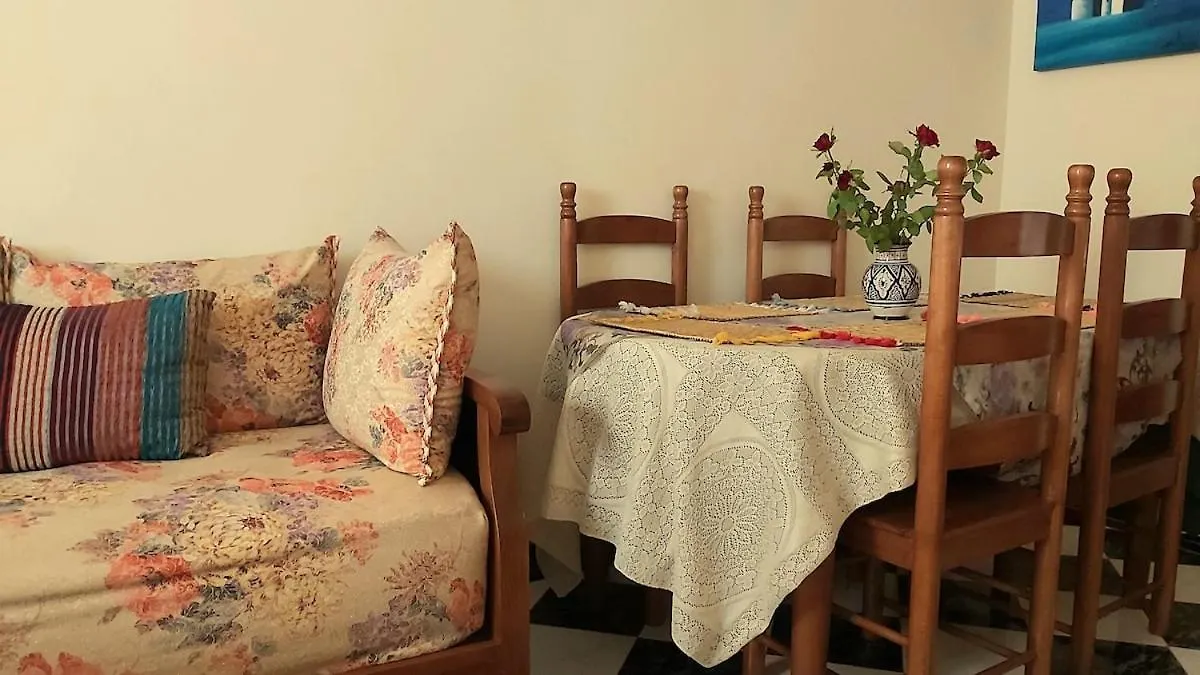 アパート Bel Appartement A 5 Mn De La Plage D'エッサウィラ